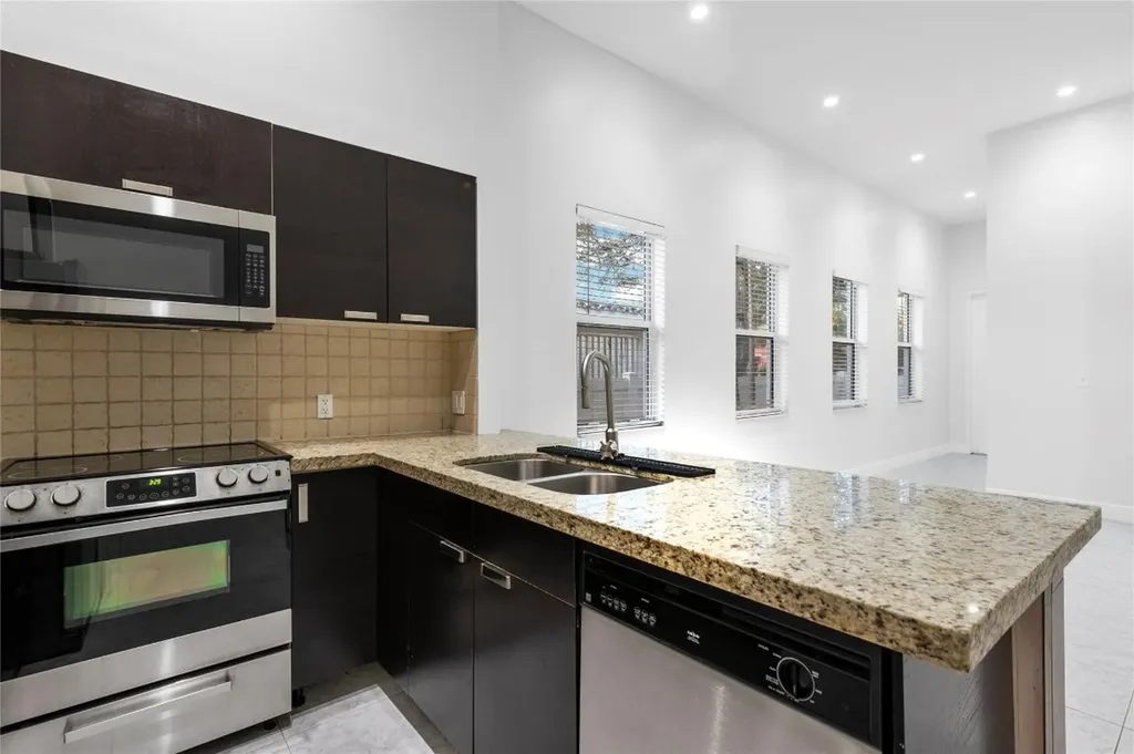 316 SW 16th Street Fort Lauderdale FL 33315