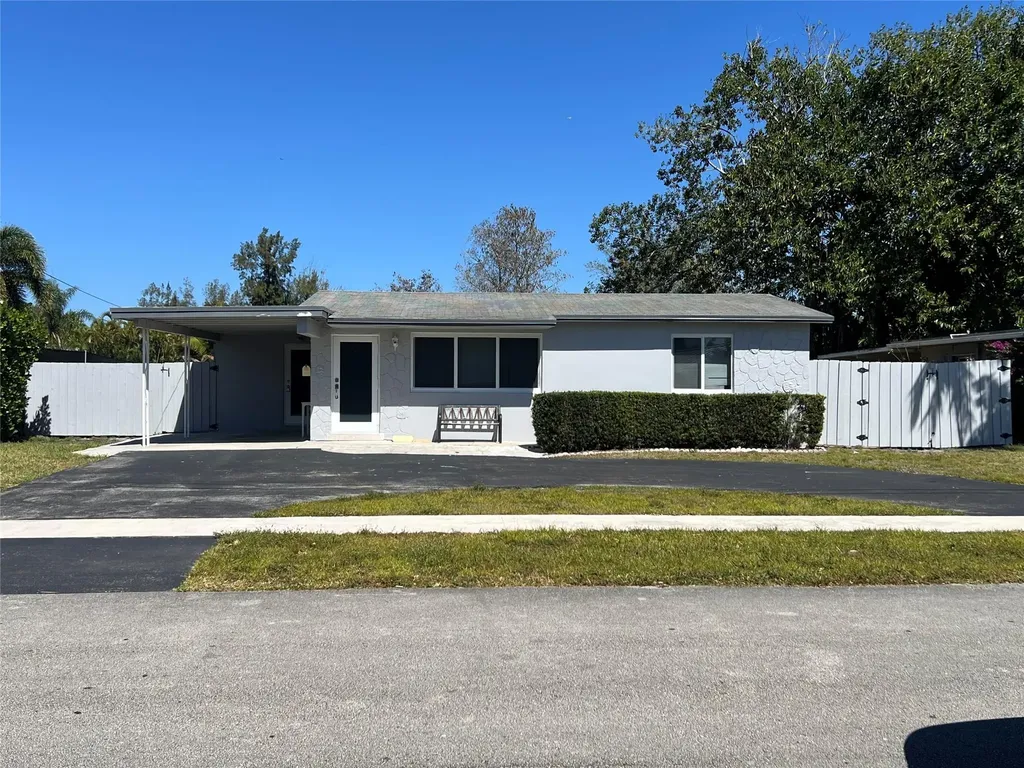 9199 SW 49th Place Cooper City FL 33328