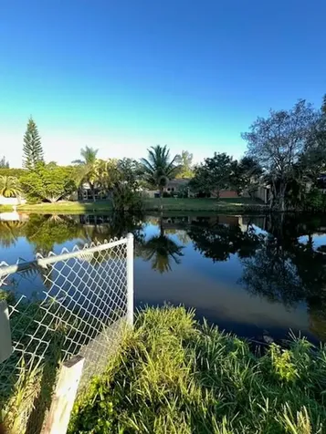 9199 SW 49th Place Cooper City FL 33328