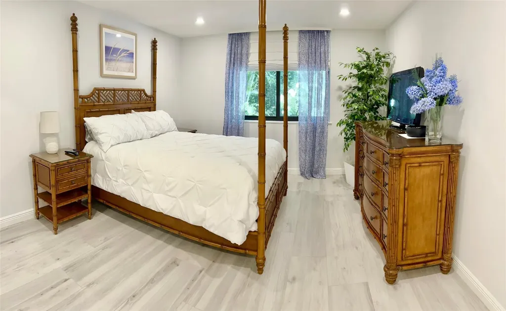 1556 S Ocean Lane Fort Lauderdale FL 33316