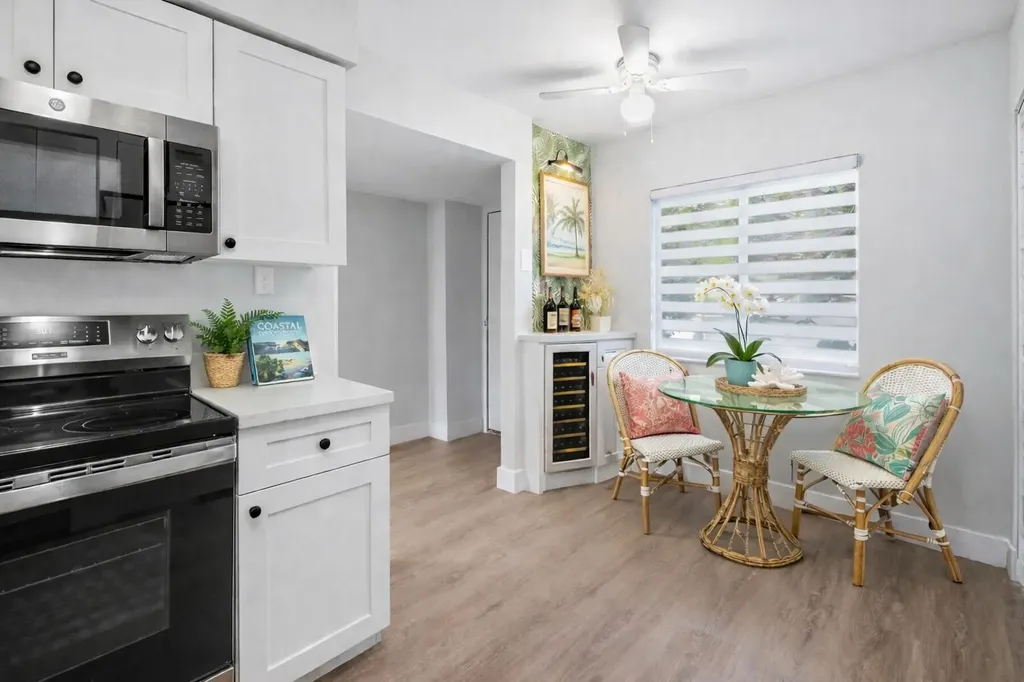 2214 S Cypress Bend Drive Pompano Beach FL 33069