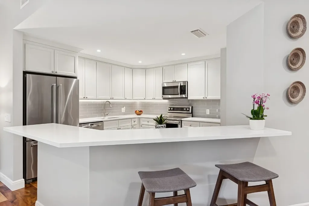 5560 Coach House Circle Boca Raton FL 33486