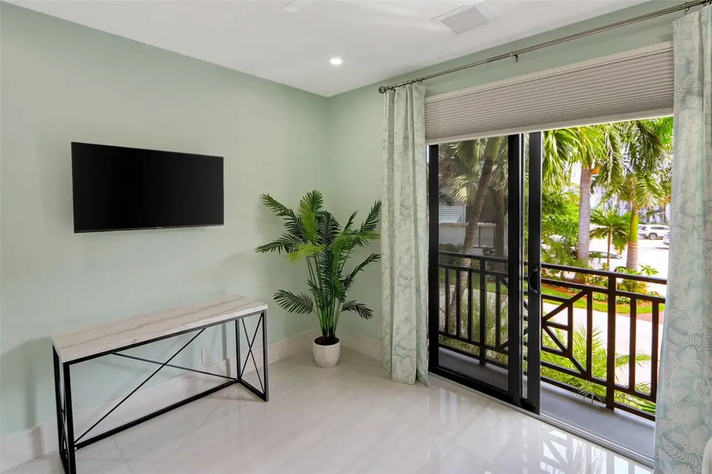 1575 S Ocean Lane Fort Lauderdale FL 33316