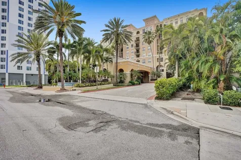 520 SE 5th Avenue Fort Lauderdale FL 33301