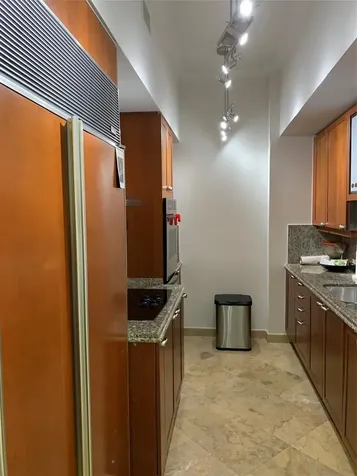 1063 W Hillsboro Mile Hillsboro Beach FL 33062