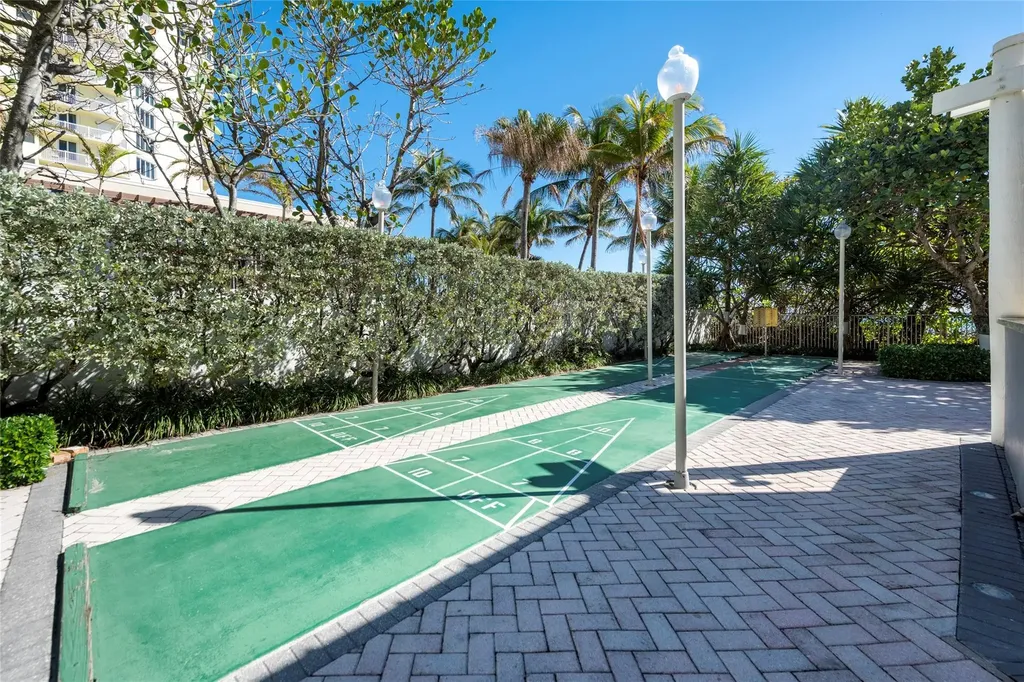 1905 N Ocean Boulevard Fort Lauderdale FL 33305