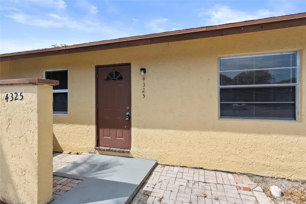 4325 NW 5th Avenue Deerfield Beach FL 33064
