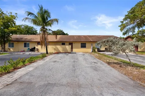 4325 NW 5th Avenue Deerfield Beach FL 33064