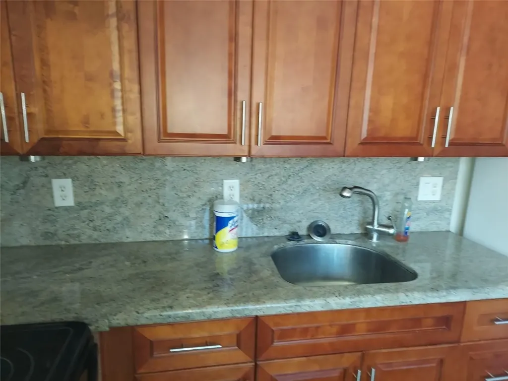 1829 N Dixie Highway Fort Lauderdale FL 33305