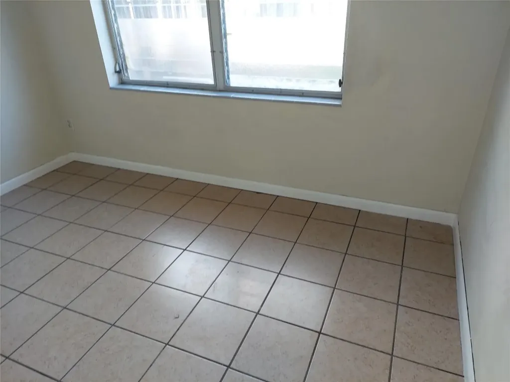 1829 N Dixie Highway Fort Lauderdale FL 33305