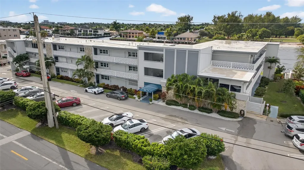1001 N Riverside Drive Pompano Beach FL 33062