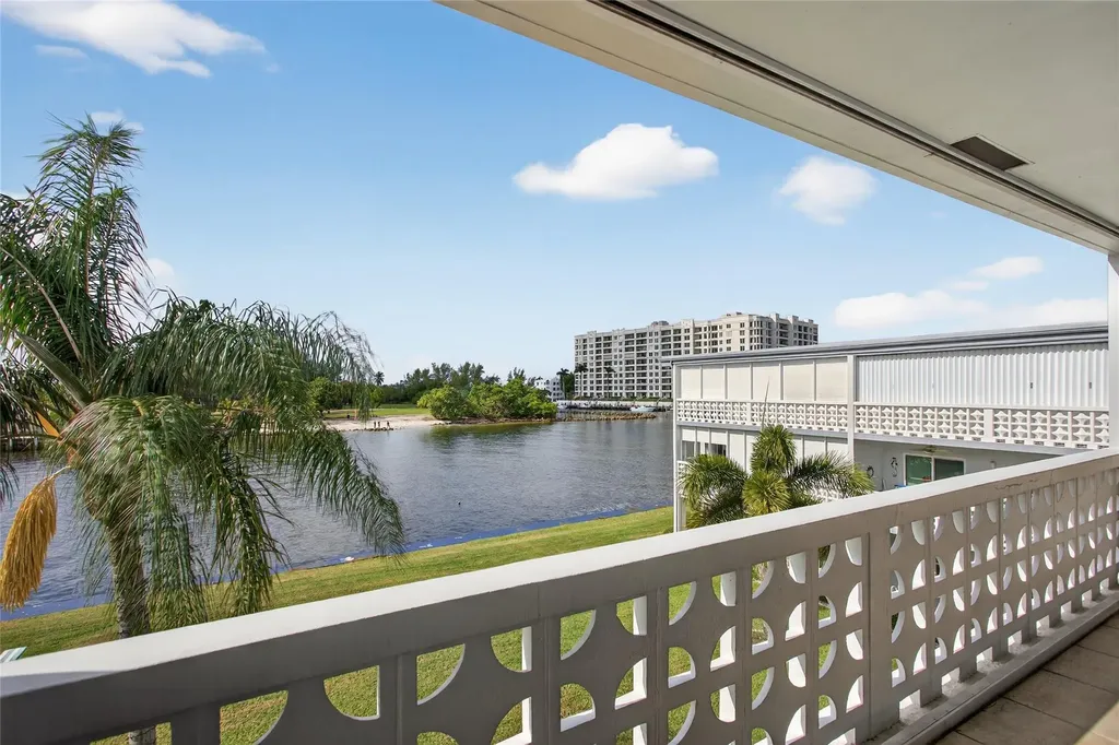 1001 N Riverside Drive Pompano Beach FL 33062