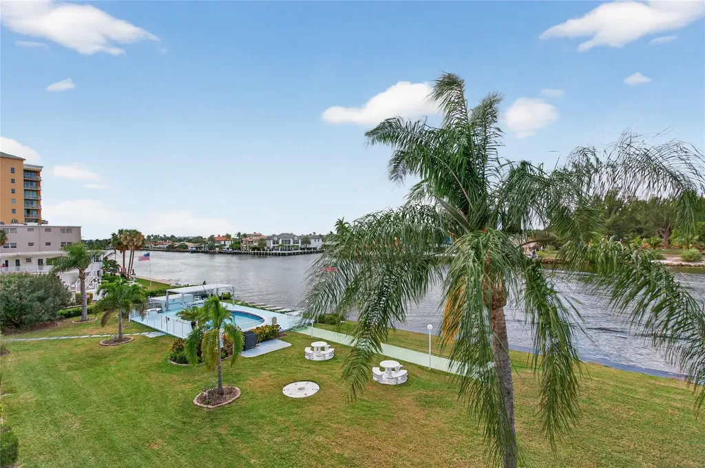 1001 N Riverside Drive Pompano Beach FL 33062