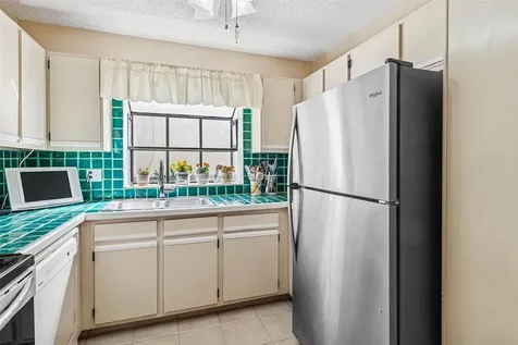3023 NW 48th Avenue Coconut Creek FL 33063