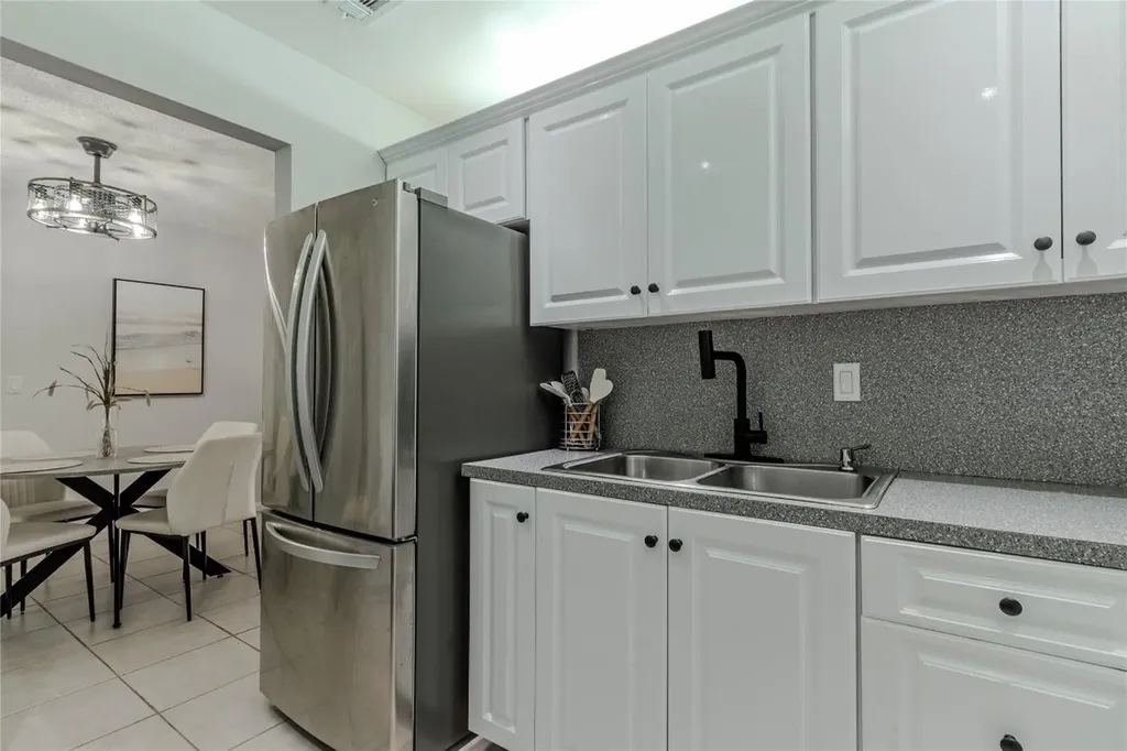 6521 Bay Club Drive Fort Lauderdale FL 33308