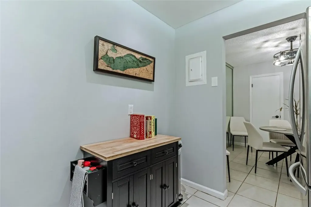 6521 Bay Club Drive Fort Lauderdale FL 33308