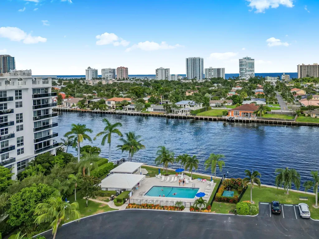 6521 Bay Club Drive Fort Lauderdale FL 33308