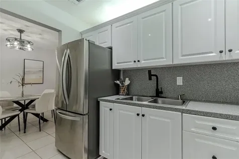 6521 Bay Club Drive Fort Lauderdale FL 33308
