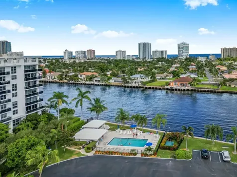 6521 Bay Club Drive Fort Lauderdale FL 33308