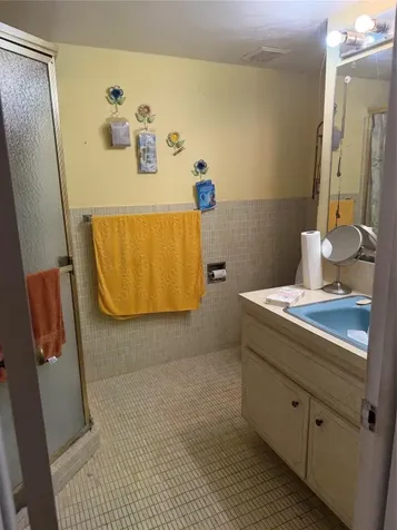 8230 SW 87th Terrace Miami FL 33143