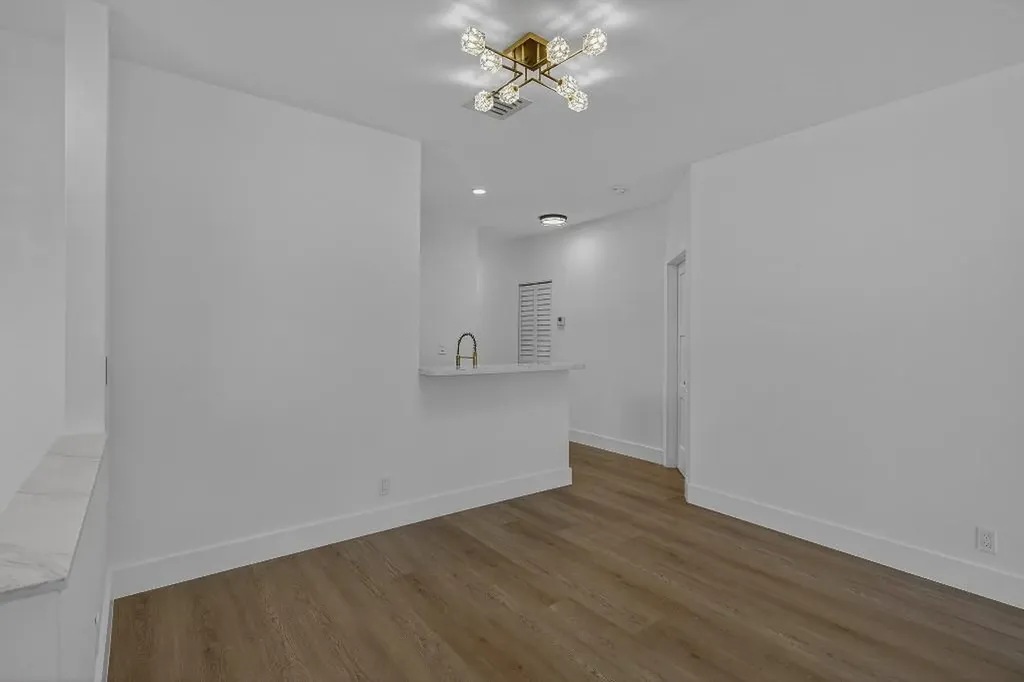 4243 SW 10th Court Deerfield Beach FL 33442