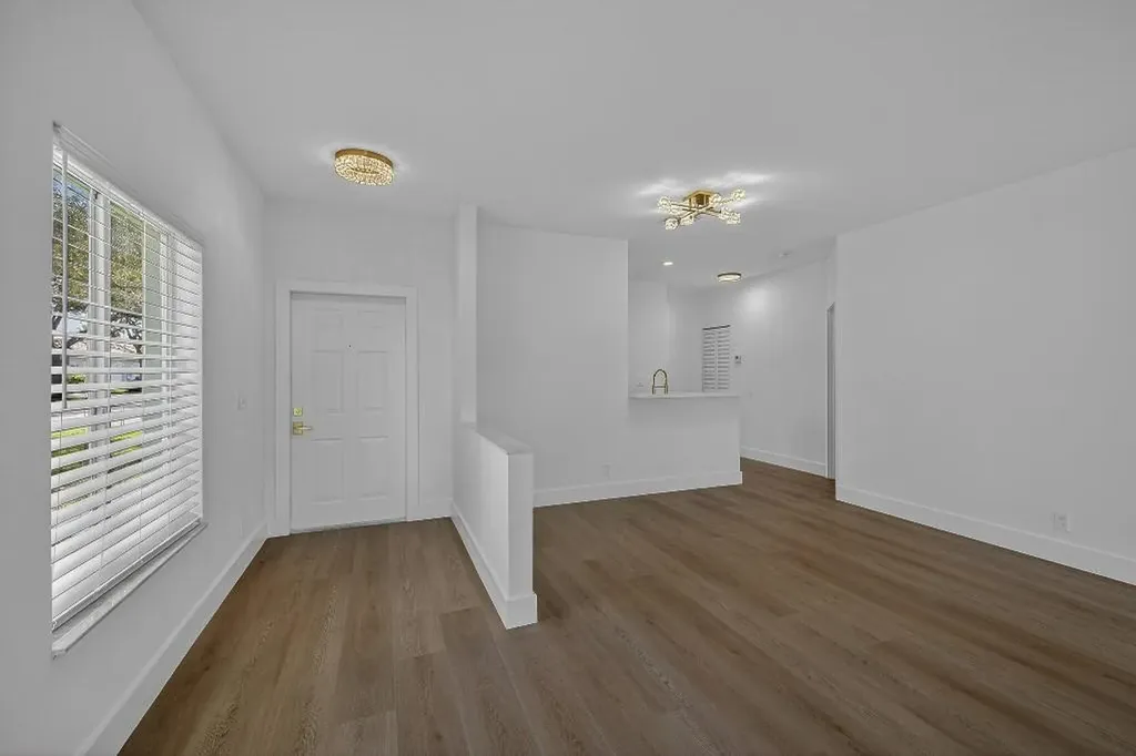 4243 SW 10th Court Deerfield Beach FL 33442