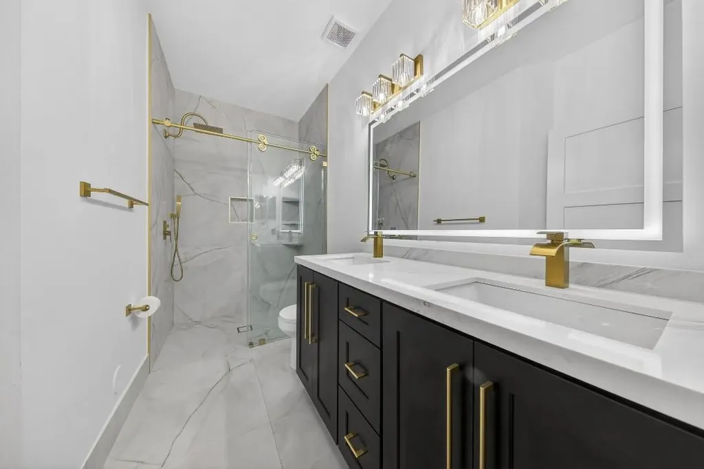 4243 SW 10th Court Deerfield Beach FL 33442