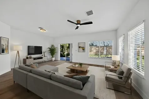 4243 SW 10th Court Deerfield Beach FL 33442