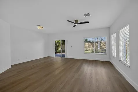 4243 SW 10th Court Deerfield Beach FL 33442