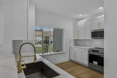 4243 SW 10th Court Deerfield Beach FL 33442