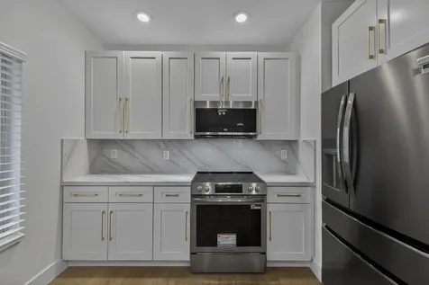 4243 SW 10th Court Deerfield Beach FL 33442