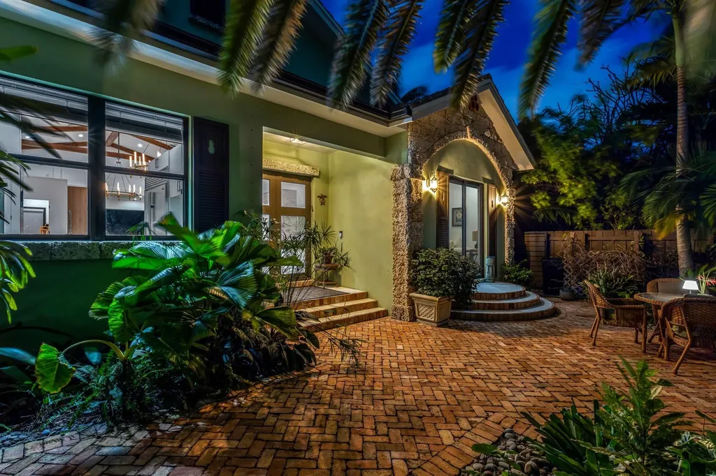 539 NE 10th Avenue Fort Lauderdale FL 33301
