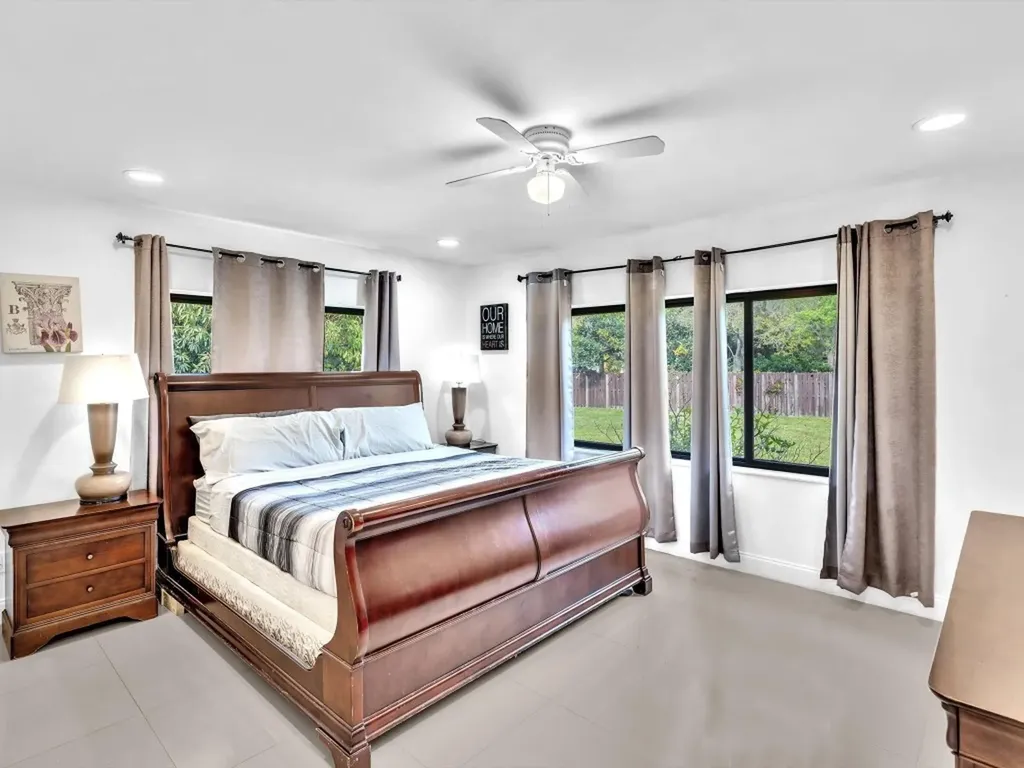 5901 W Broward Boulevard Plantation FL 33317