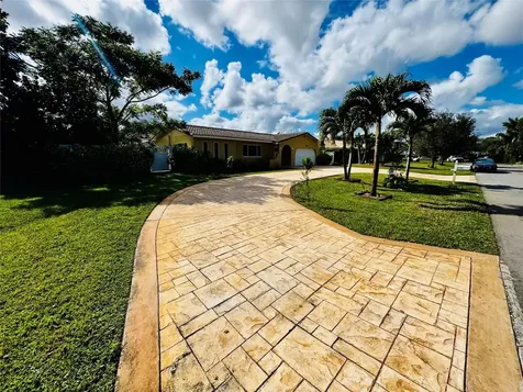 8306 NW 36th Street Coral Springs FL 33065