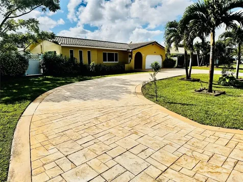 8306 NW 36th Street Coral Springs FL 33065