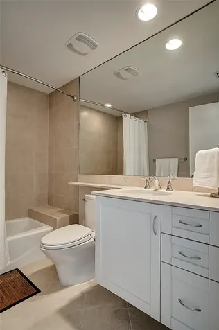 2831 N Ocean Boulevard Fort Lauderdale FL 33308