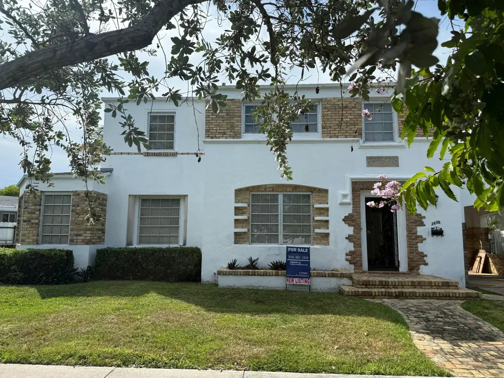 2828 SW 7th Avenue Miami FL 33129