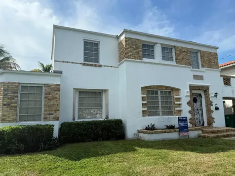 2828 SW 7th Avenue Miami FL 33129