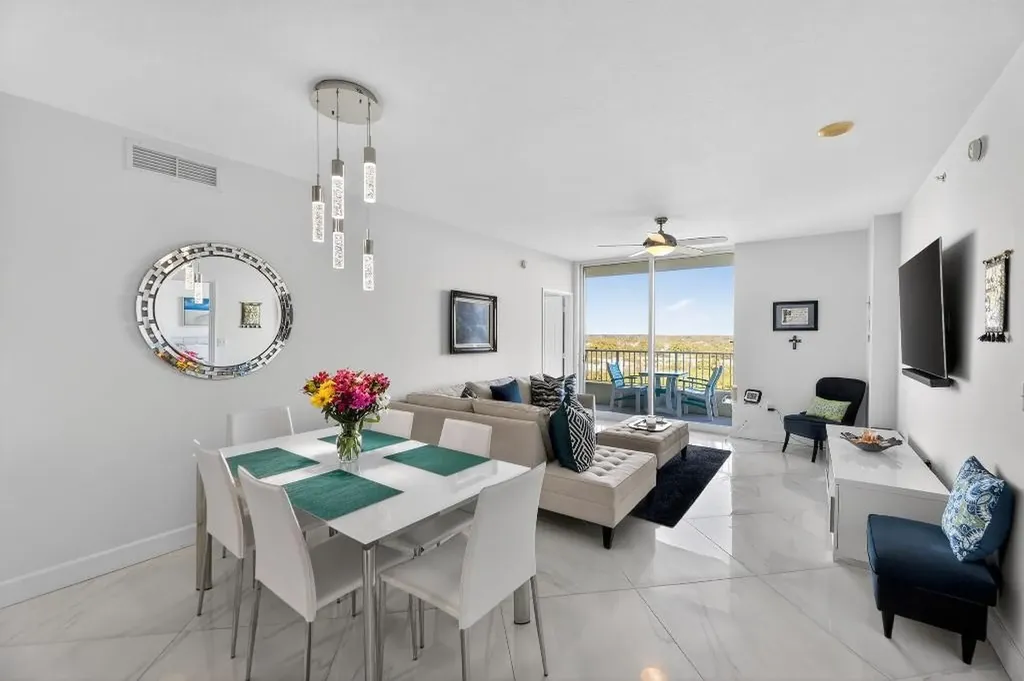 700 E Boynton Beach Boulevard Boynton Beach FL 33435