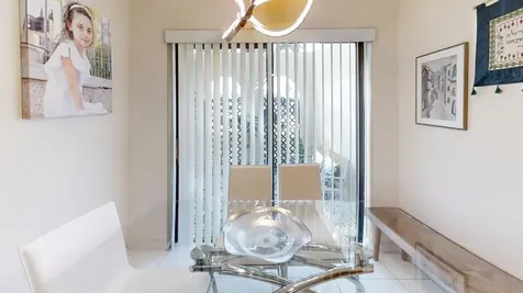 8460 Casa Del Lago Boca Raton FL 33433