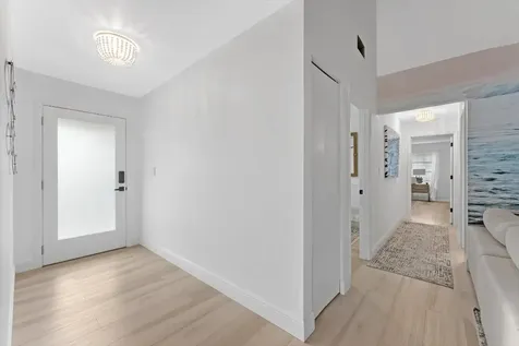 495 SW 28th Avenue Delray Beach FL 33445