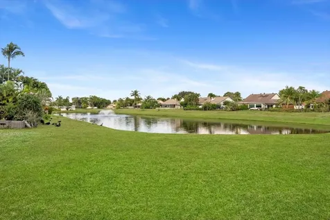 495 SW 28th Avenue Delray Beach FL 33445