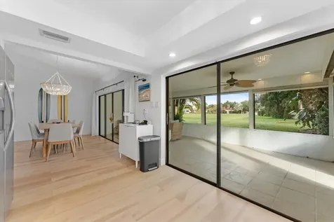 495 SW 28th Avenue Delray Beach FL 33445