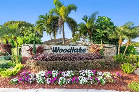 495 SW 28th Avenue Delray Beach FL 33445