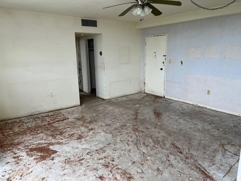 7800 Carlyle Avenue Miami Beach FL 33141