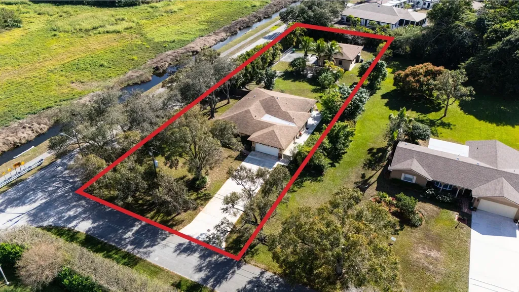 13602 SW 24th Street Davie FL 33325