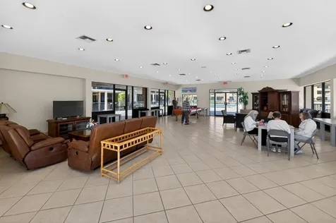 1036 Us Highway 1 North Palm Beach FL 33408