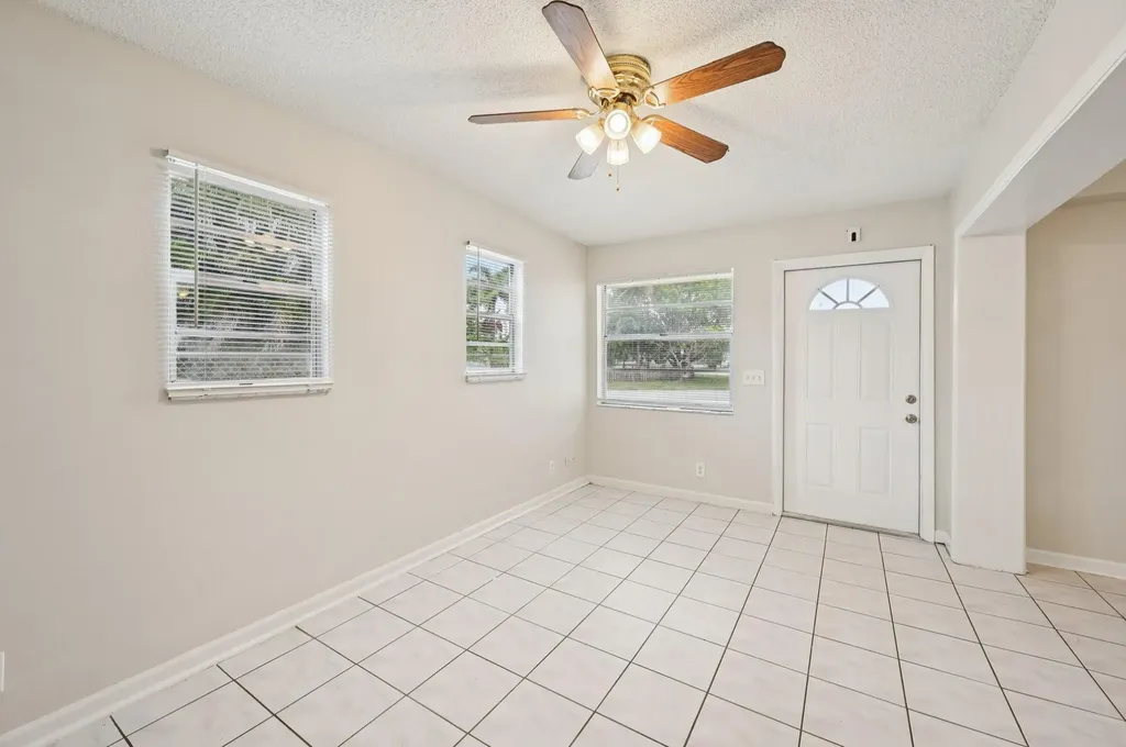 5618 Cinnamon Drive West Palm Beach FL 33415