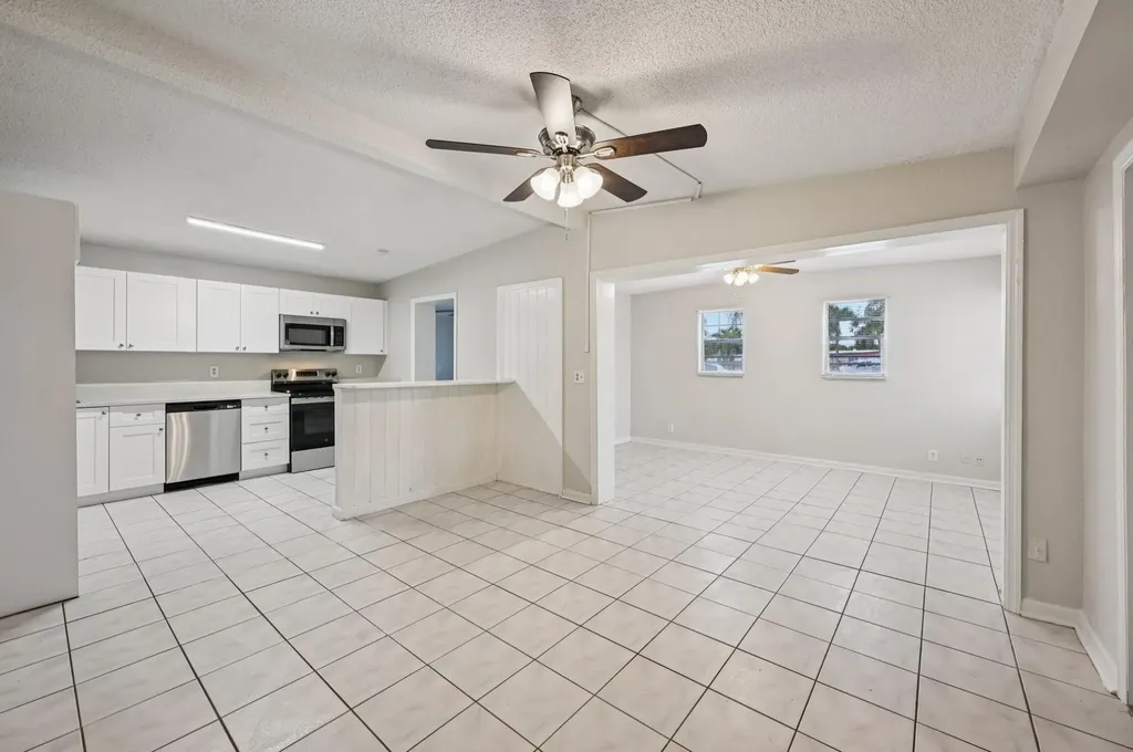 5618 Cinnamon Drive West Palm Beach FL 33415