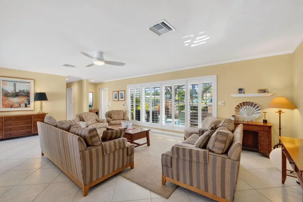 2871 NE 26th Court Fort Lauderdale FL 33306
